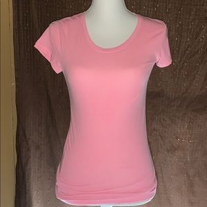 No boundaries t shirt. Size Small.